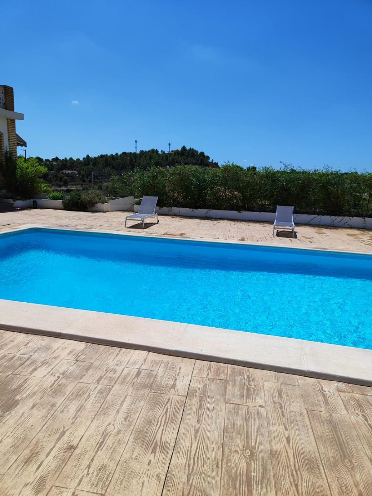 El Recreo, Private Pool & Bbq Villa Godelleta Eksteriør billede